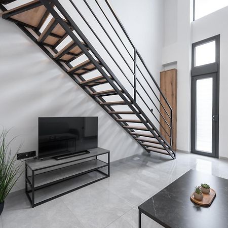 شقة Railway Lofts سالونيك المظهر الخارجي الصورة